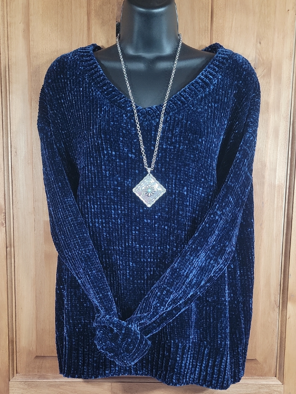 GAP Plush V-Neck Chenille Sweater